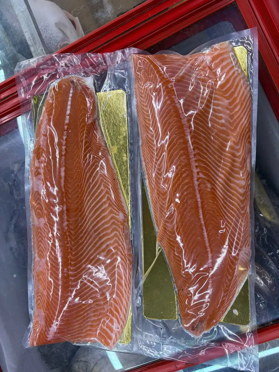 Продажа морепродуктов оптом и в розницу