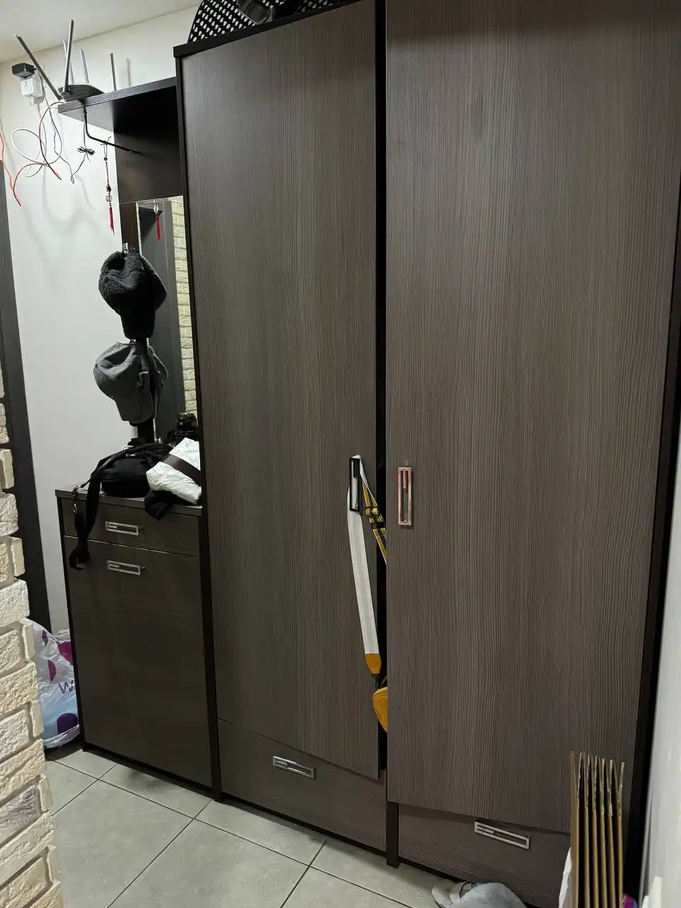 Продажа углового шкафа и прихожей