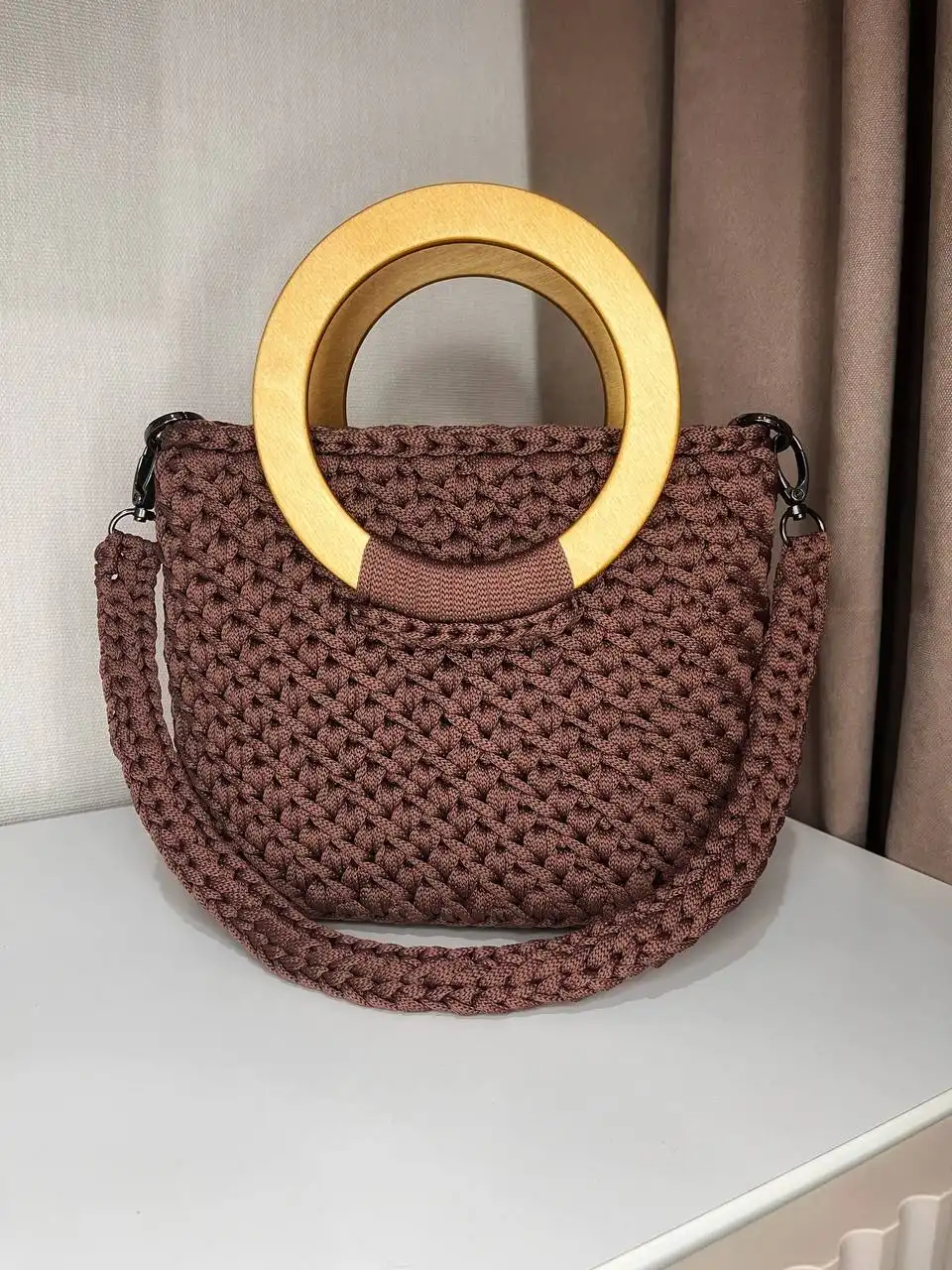 Вязаная сумка ручной работы