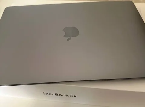 MacBook Air 13 2020 M1 - частное объявление в Красногорск