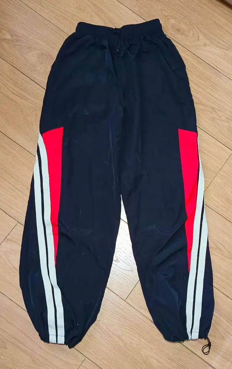 Спортивные штаны размер S