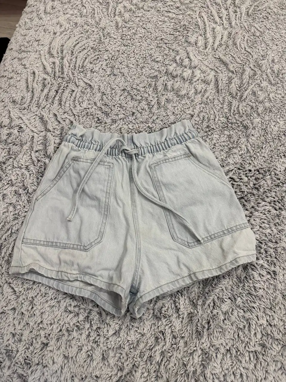 Комплект вещей для девушек размеров XS-S