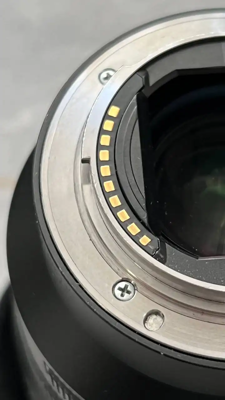 Объектив Sony Carl Zeiss T* FE 35mm F1.4 ZA