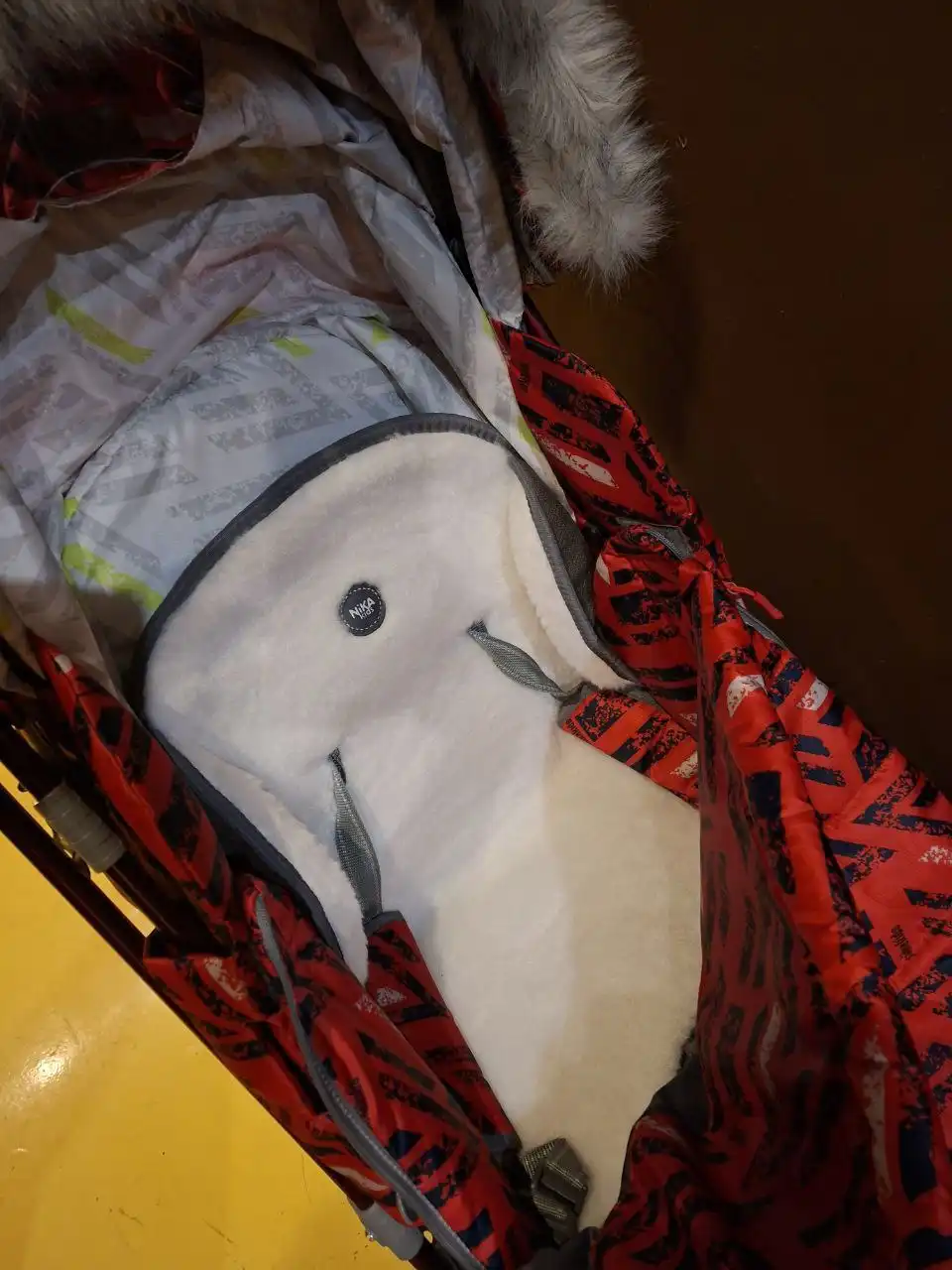 Санки-коляска в отличном состоянии