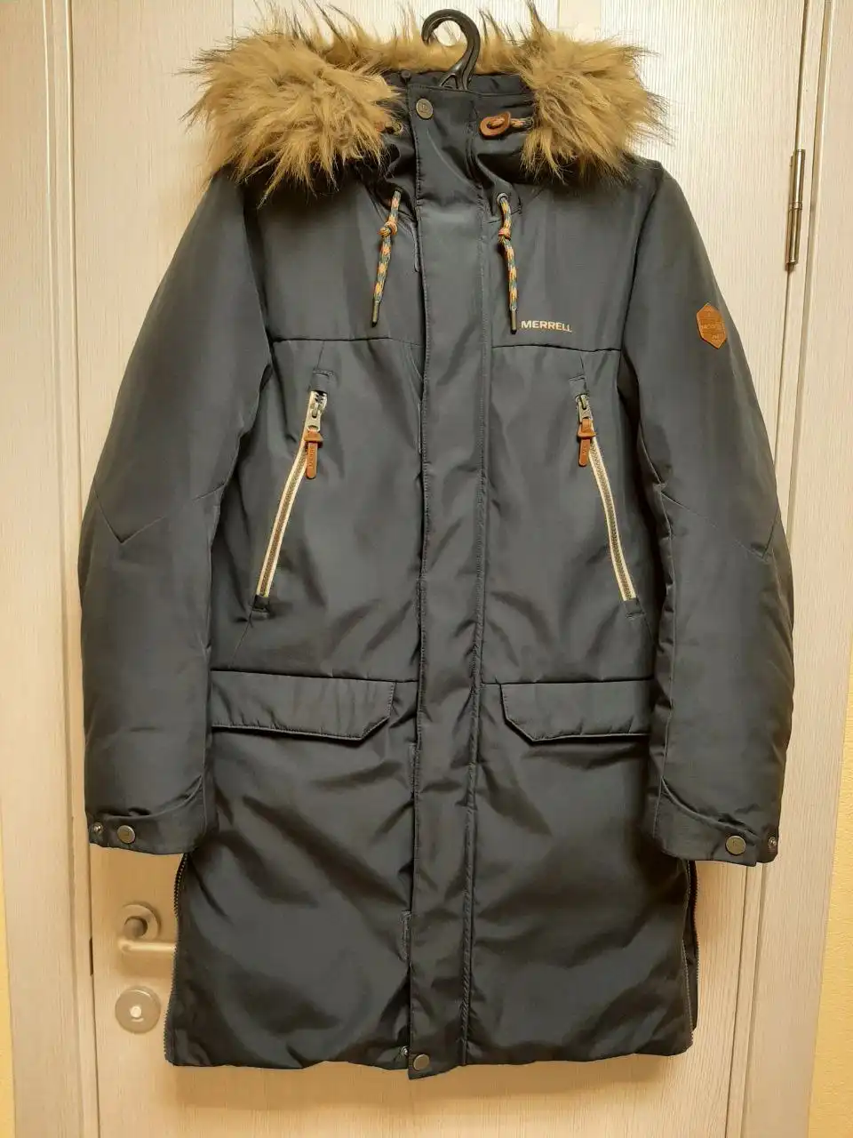 Продажа утепленной куртки Merrell - Верхняя одежда (Одежда) в Красногорск