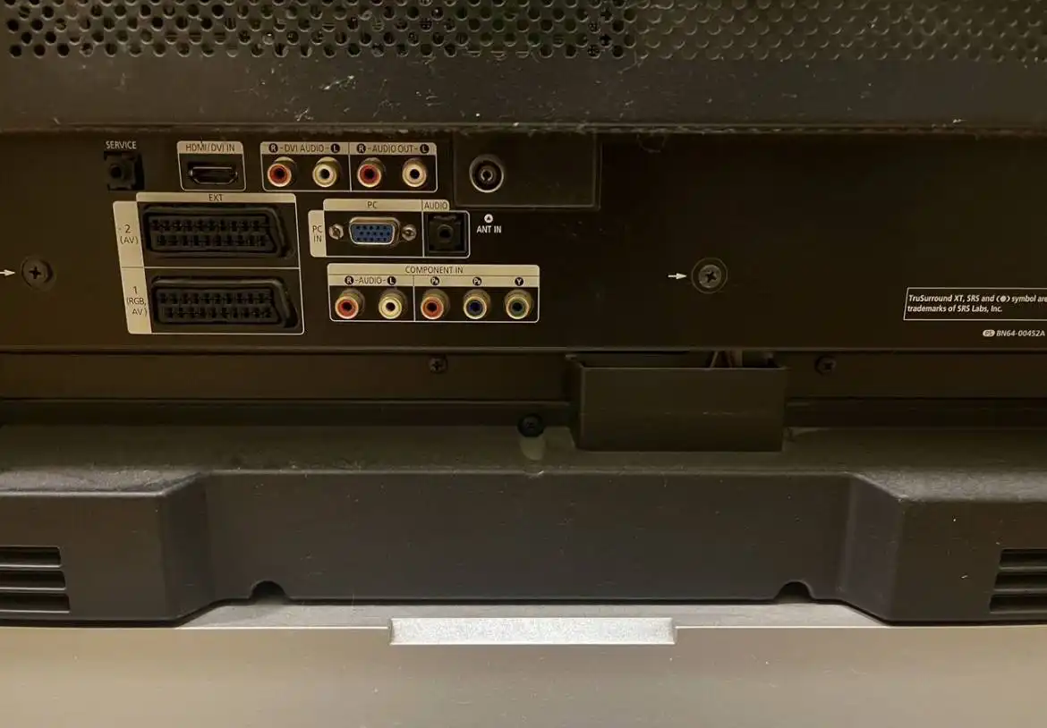 Старый исправный телевизор с пультом - Телевизоры (Электроника) в Красногорск