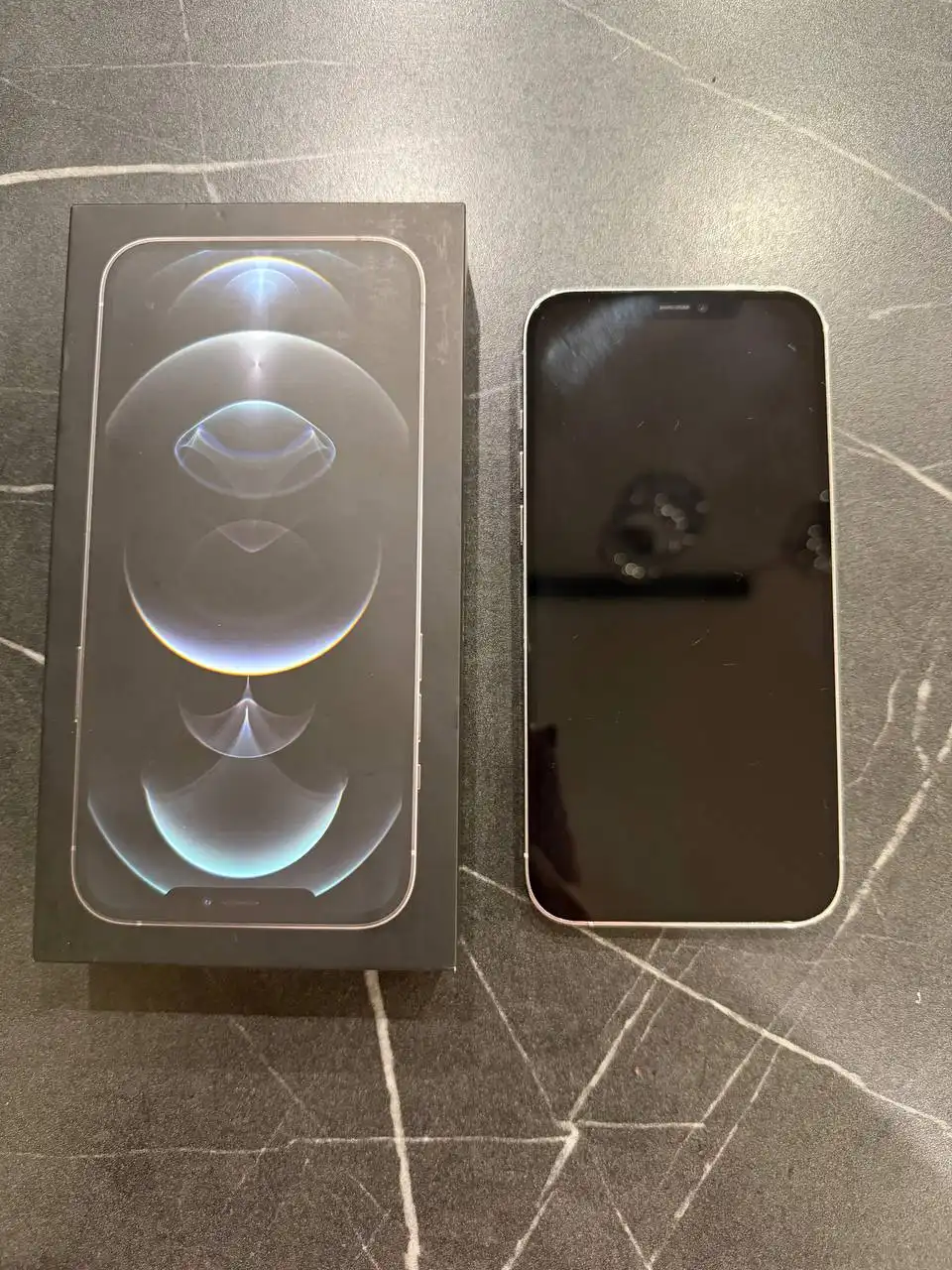 iPhone 12 Pro Max 256Гб в отличном состоянии - Смартфоны (Электроника) в Красногорск