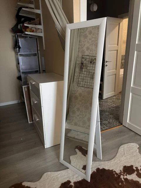 Зеркало и система хранения - Обои в Красногорск