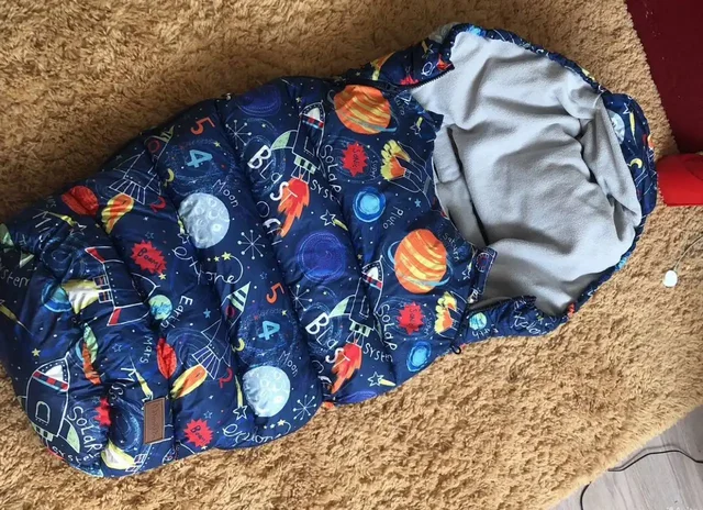 Детские товары: коляска-санки и кроватка 2в1 - Одежда для детей в Красногорск