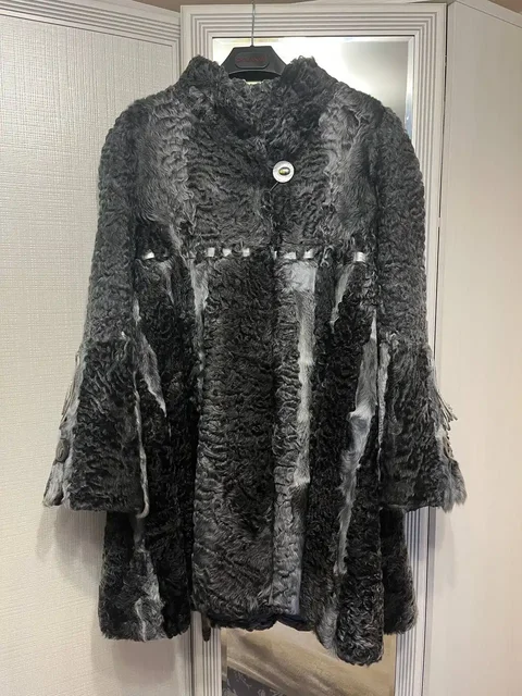 Продажа шубы и пальто из натурального меха - Верхняя одежда в Красногорск