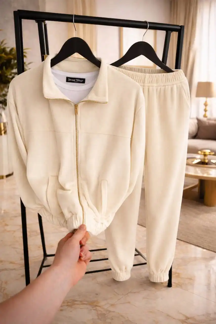 Шикарные костюмы по вкусным ценам - Костюмы (Одежда) в Красногорск