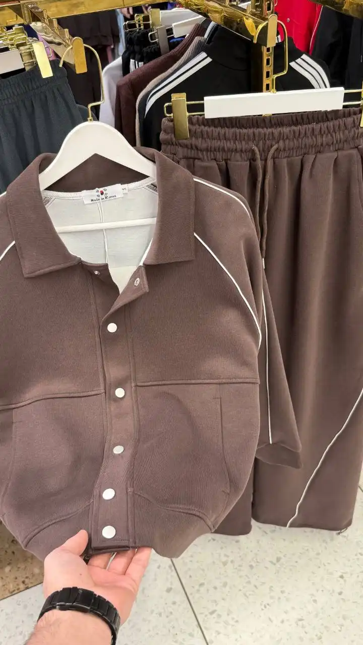 Шикарные костюмы по вкусным ценам - Костюмы (Одежда) в Красногорск