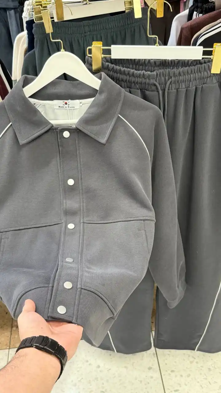 Шикарные костюмы по вкусным ценам - Костюмы (Одежда) в Красногорск