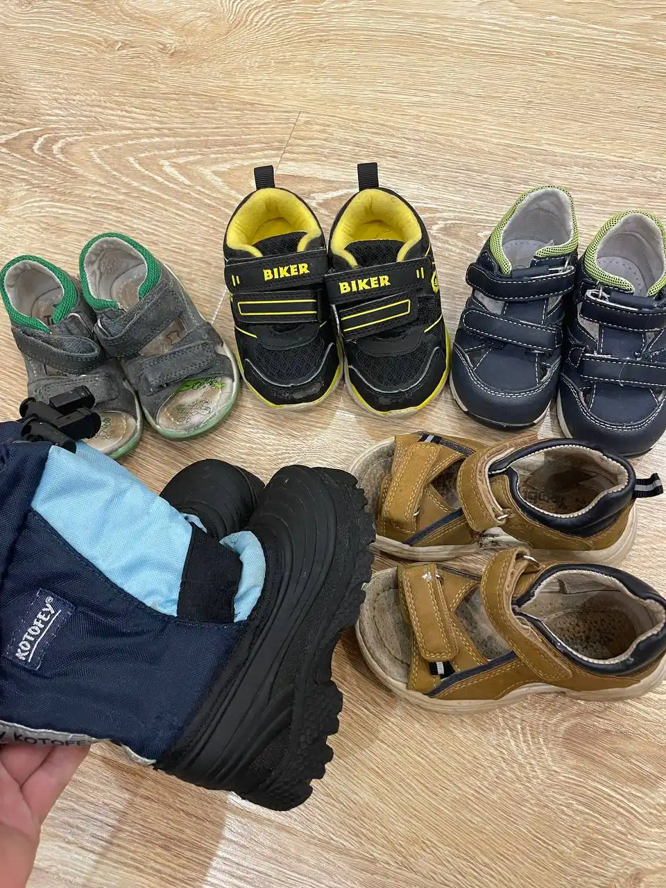 Пакет обуви 12 пар разных размеров - Обувь (Одежда) в Красногорск