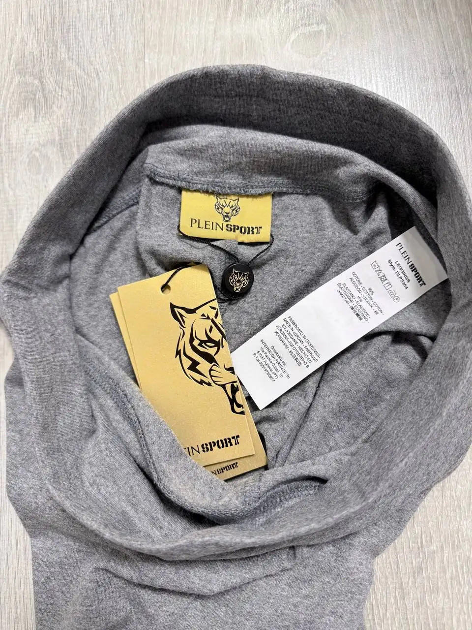 Новые хлопковые спортивные леггинсы Plein Sport, размер M/S - Спортивная одежда (Одежда) в Красногорск