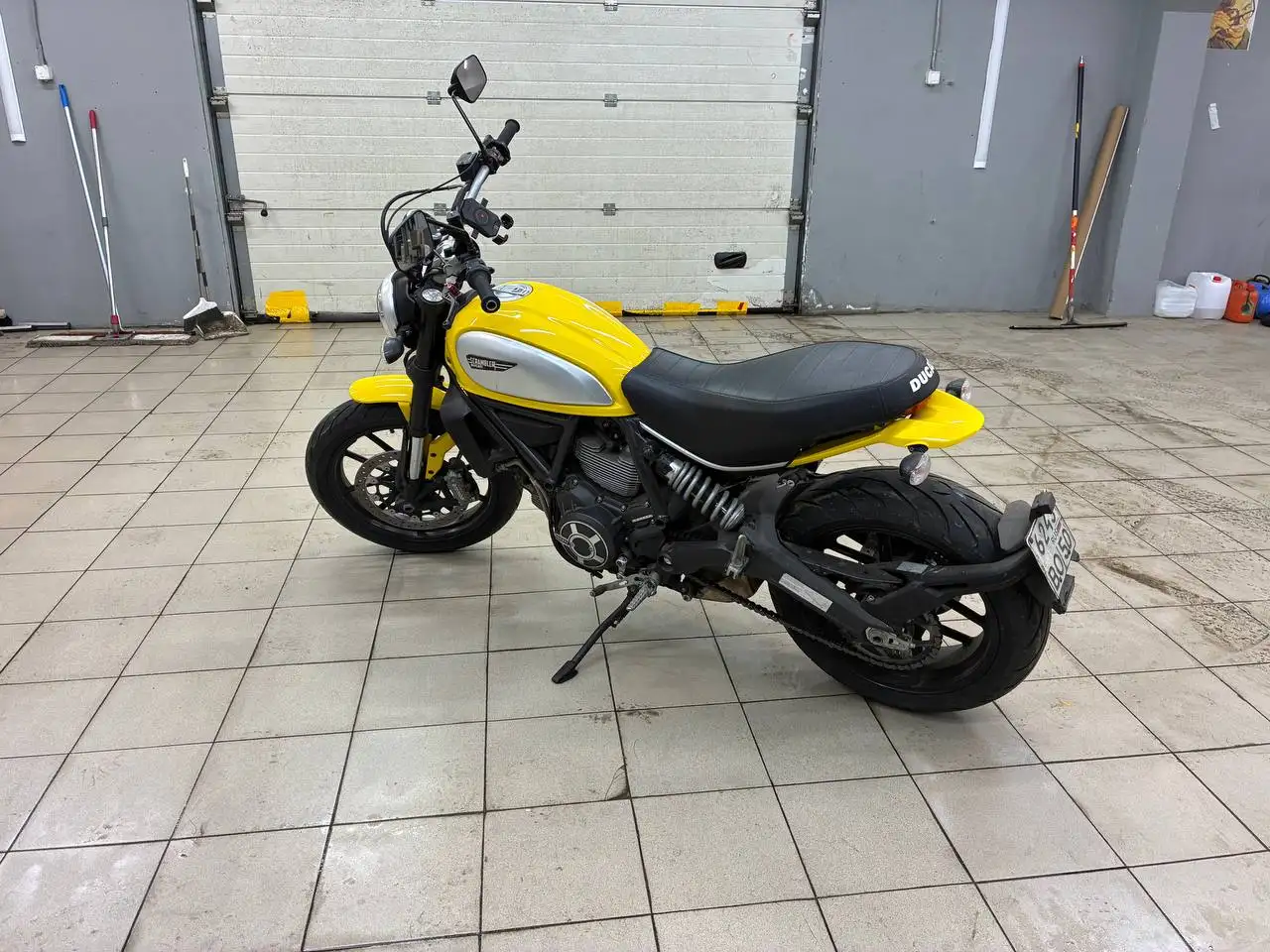 Мотоцикл 2016 года с низким пробегом - Мотоциклы (Авто) в Красногорск