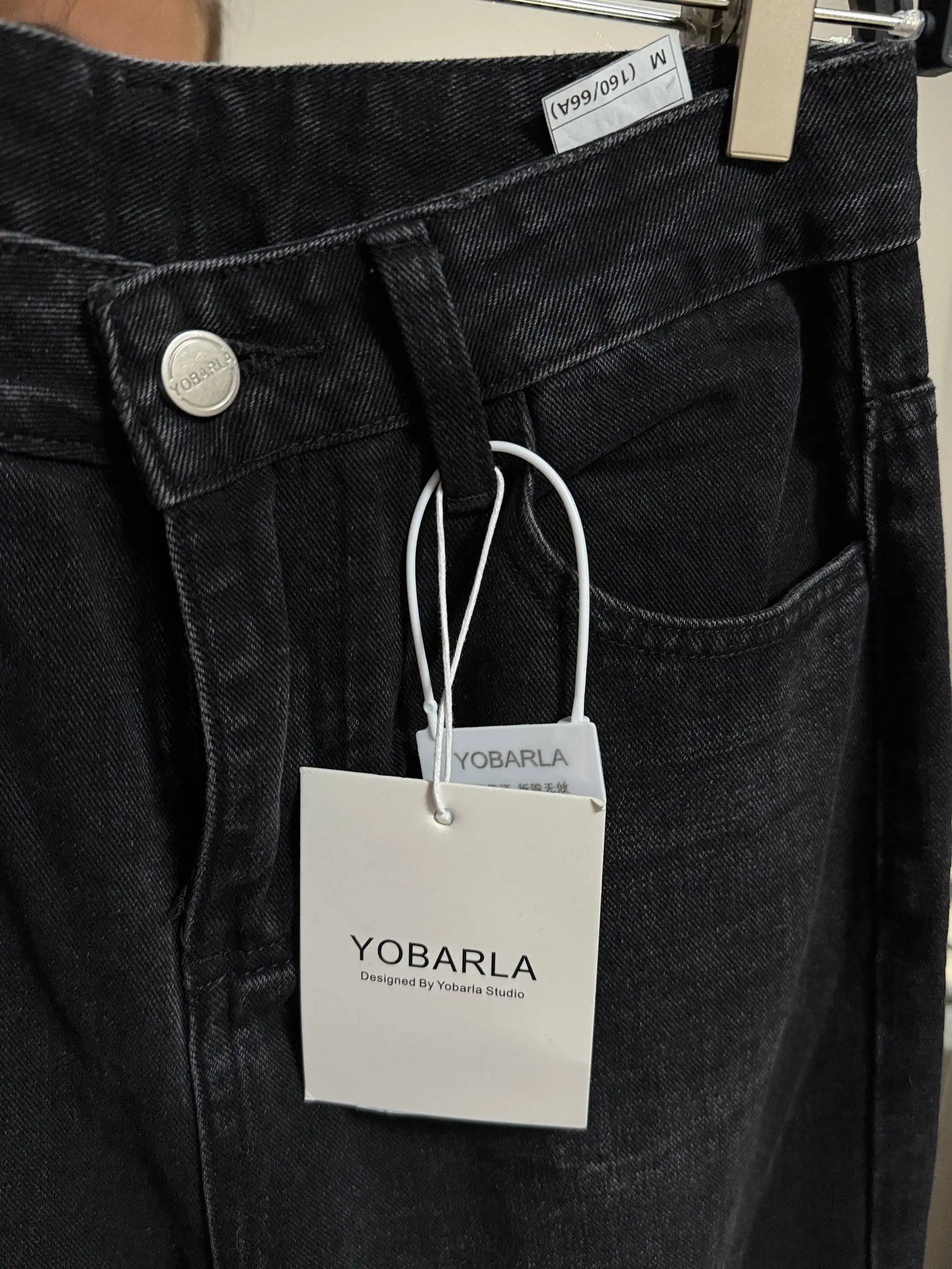 Новые джинсы размер С - Одежда в Красногорск