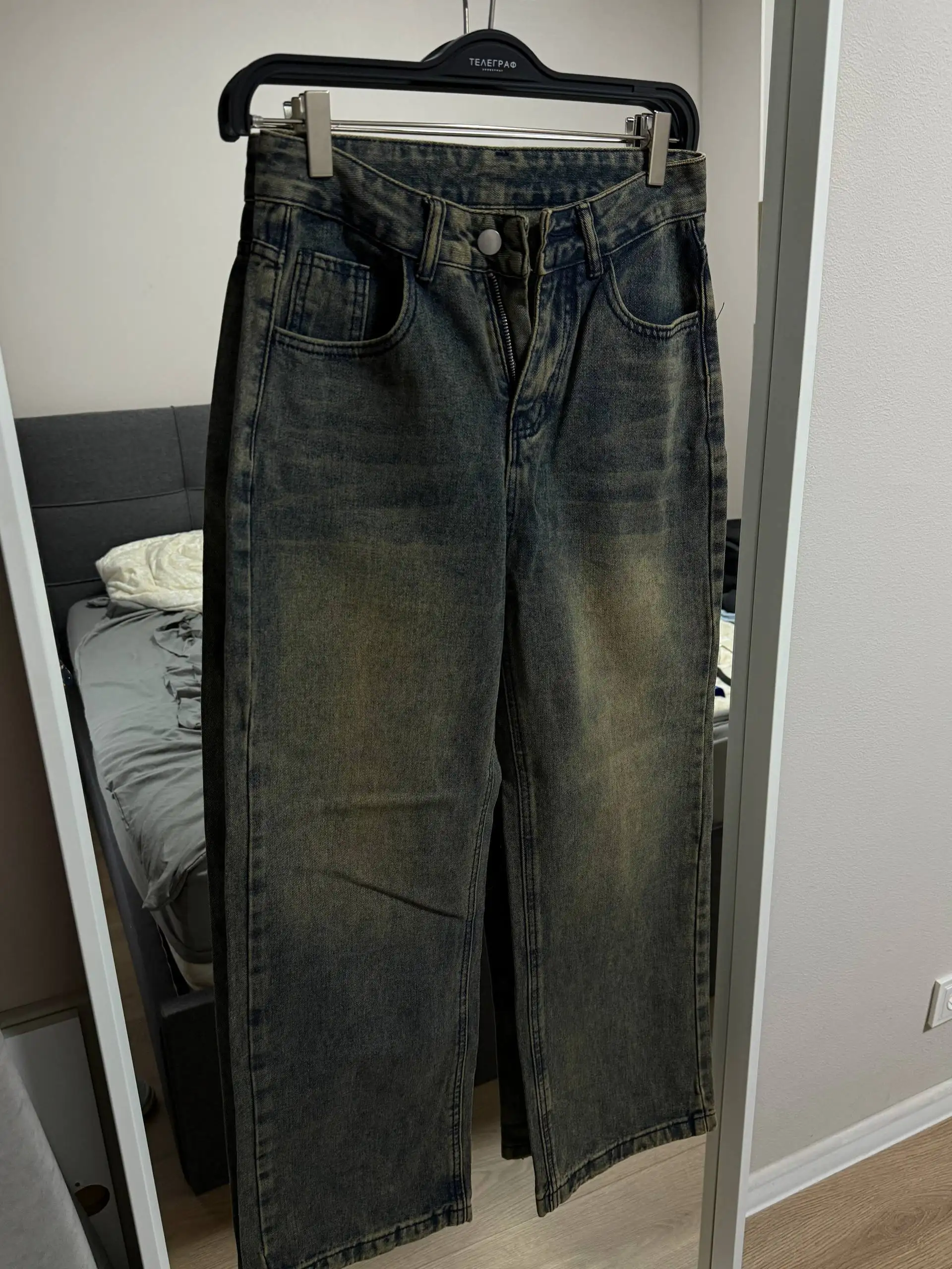Новые джинсы размер С - Одежда в Красногорск