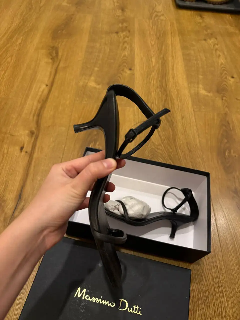 Босоножки Massimo duti размер 37 - Обувь (Одежда) в Красногорск