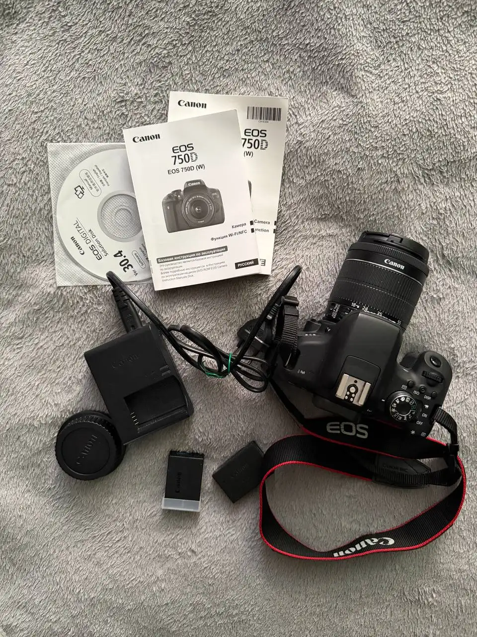 Зеркальный фотоаппарат CANON EOS 750D с объективом 18-55 mm - Фототехника (Электроника) в Красногорск