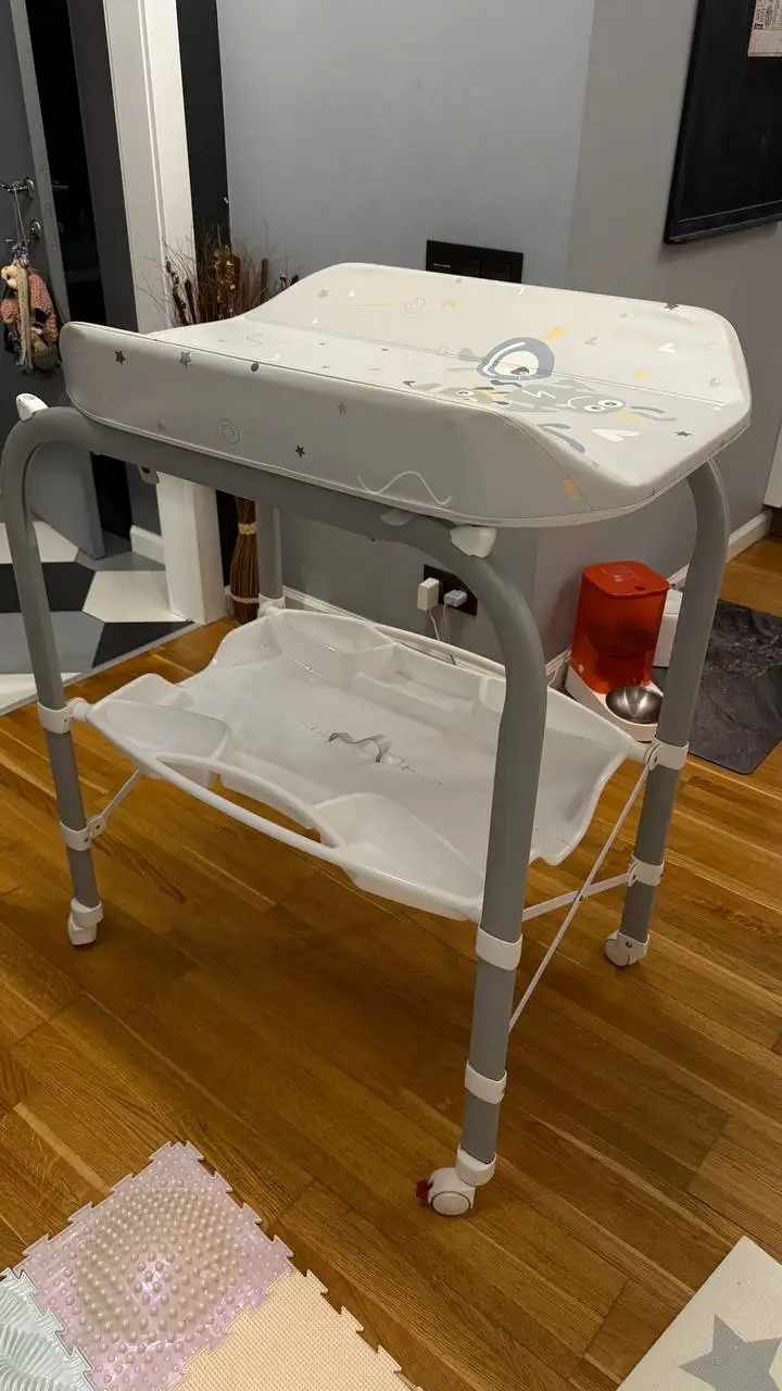 Пеленальный стол с ванночкой CAM 2 в 1 - Пеленальные столы (Товары для детей) в Красногорск