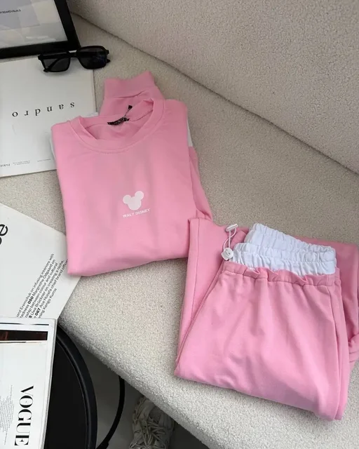 Новый спортивный костюм в Красногорске - Украшения в Красногорск