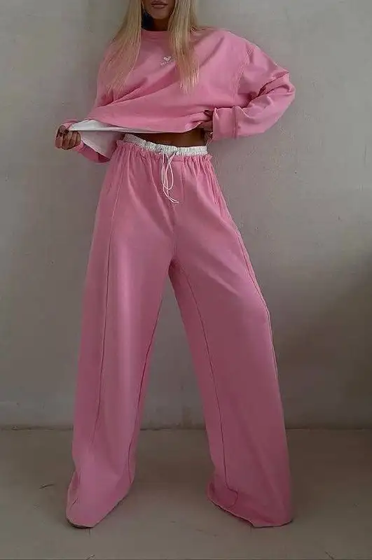 Новый спортивный костюм в Красногорске - Спортивная одежда (Одежда) в Красногорск