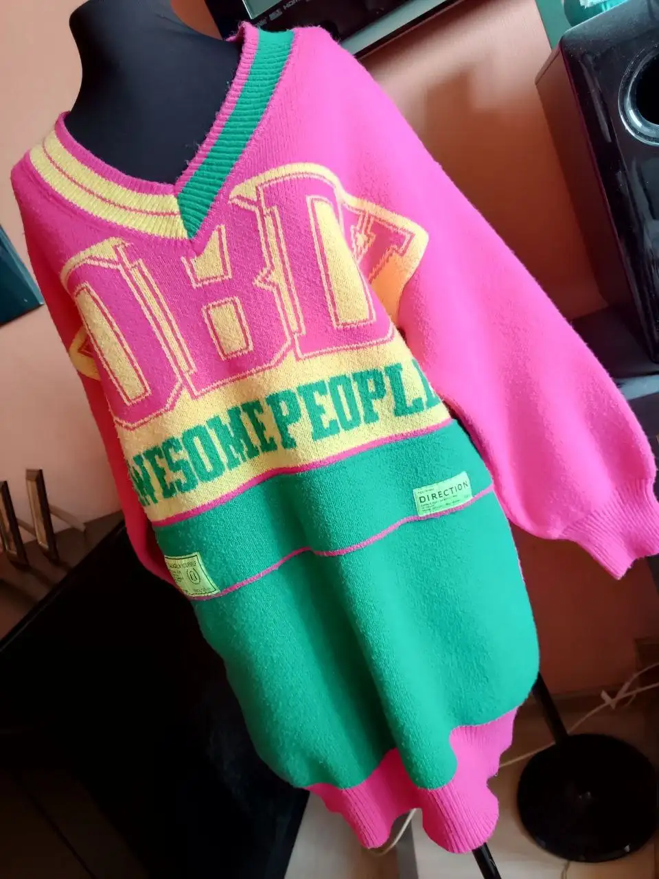 Объемный яркий свитер оверсайз, производство Корея - Верхняя одежда (Одежда) в Красногорск