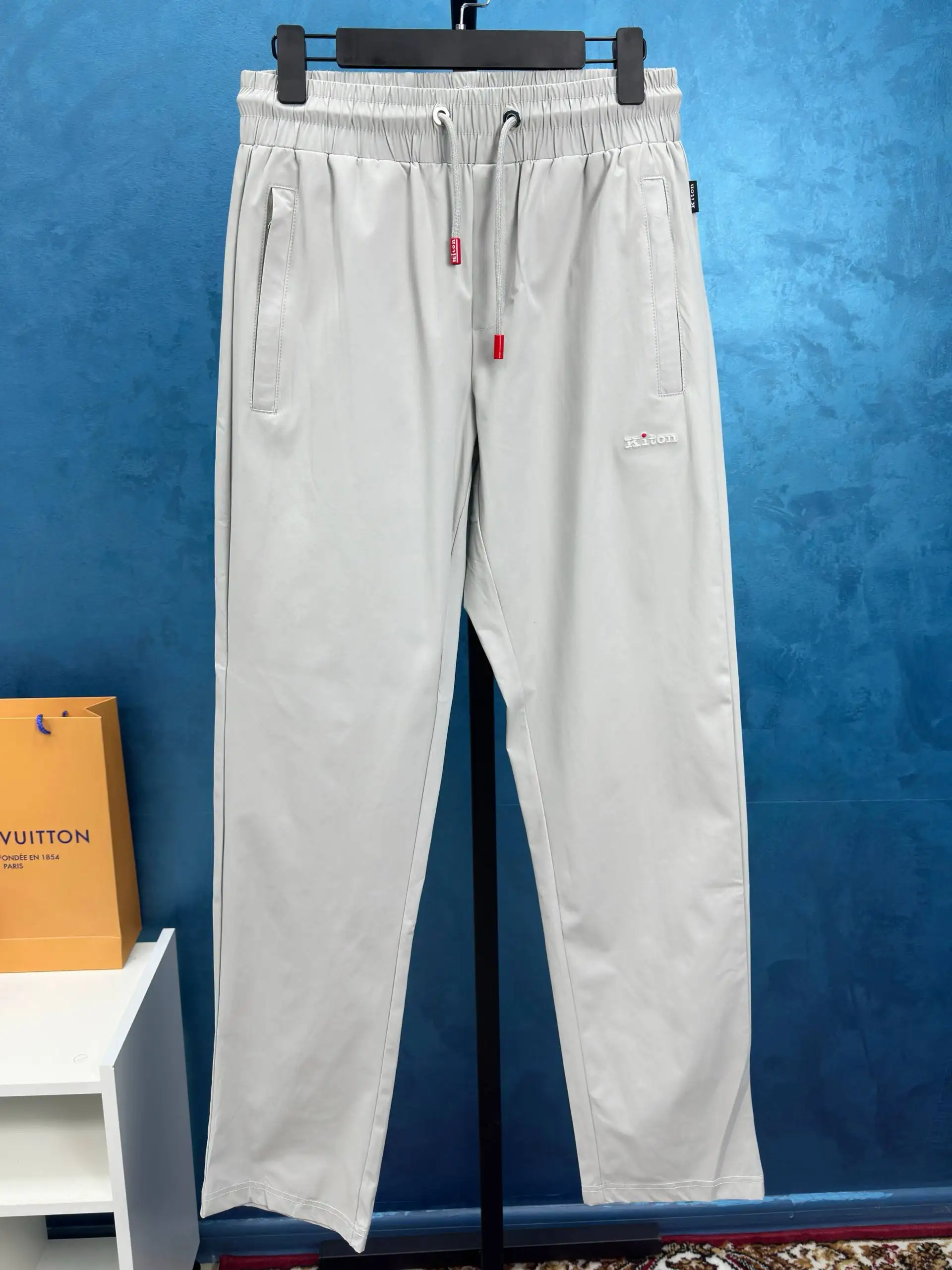 Костюм Kiton - Мужская одежда (Одежда) в Красногорск