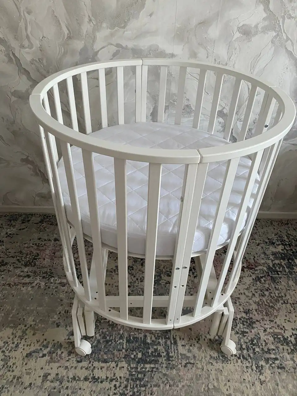 Колыбель для новорожденных с маятником и ортопедическим матрасом - Детская мебель (Товары для детей) в Красногорск