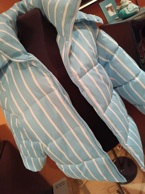 Нежно-голубая куртка оверсайз с отстегивающимся капюшоном - частное объявление в Красногорск