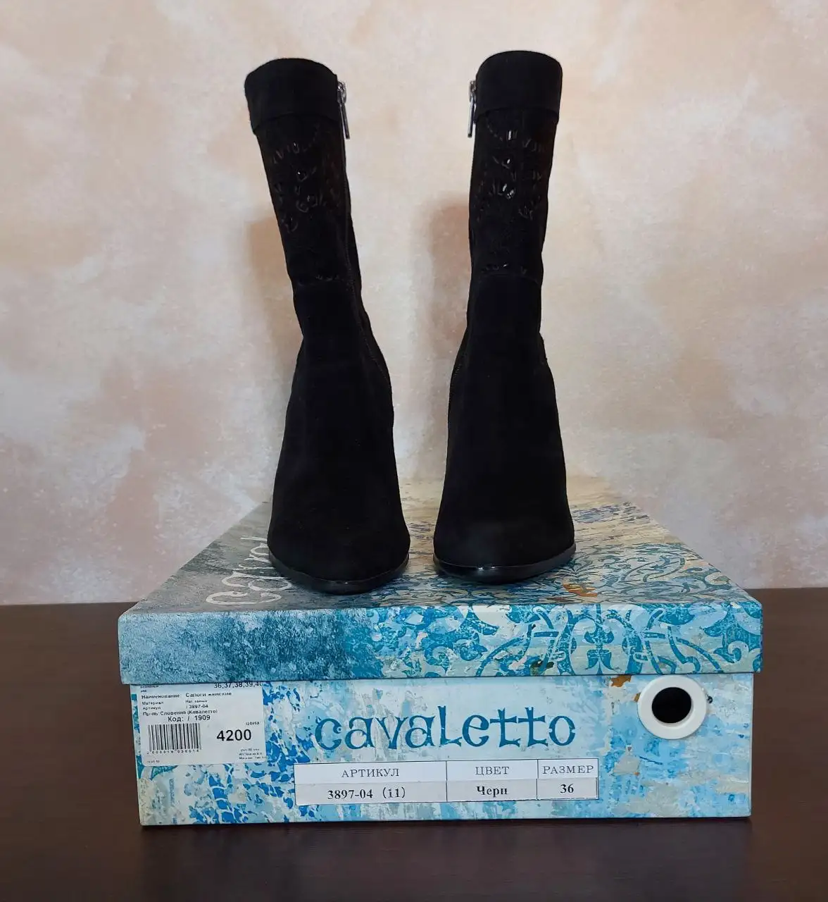 Женские демисезонные полусапожки 36 размера - Обувь (Одежда) в Красногорск