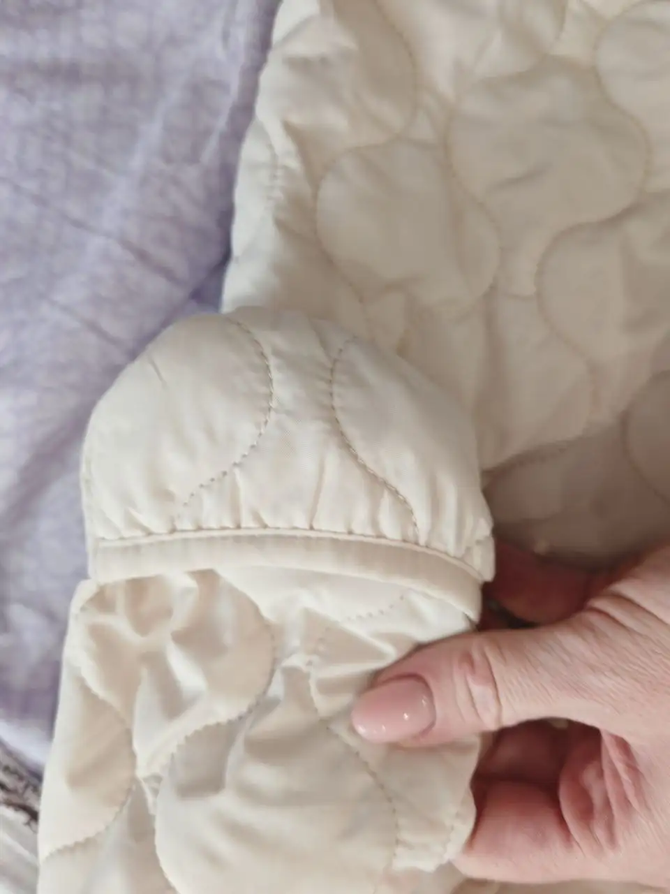 Демисезонный комбинезон и шапочка для ребенка - Одежда для детей (Товары для детей) в Нахабино