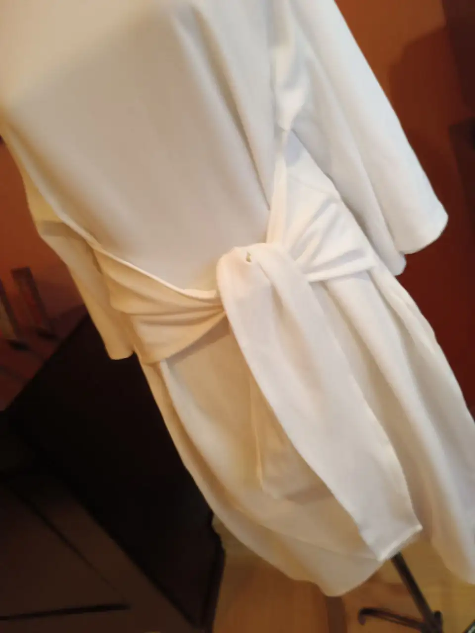 Оригинальное платье Boohoo р.54 белое - Платья (Одежда) в Красногорск