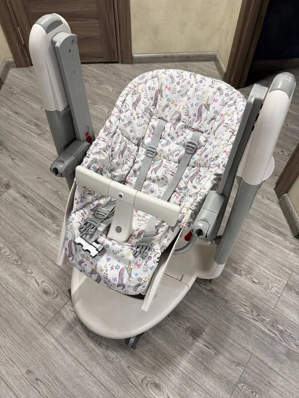 Стульчик для кормления Tatamia - Детская мебель (Товары для детей) в Красногорск