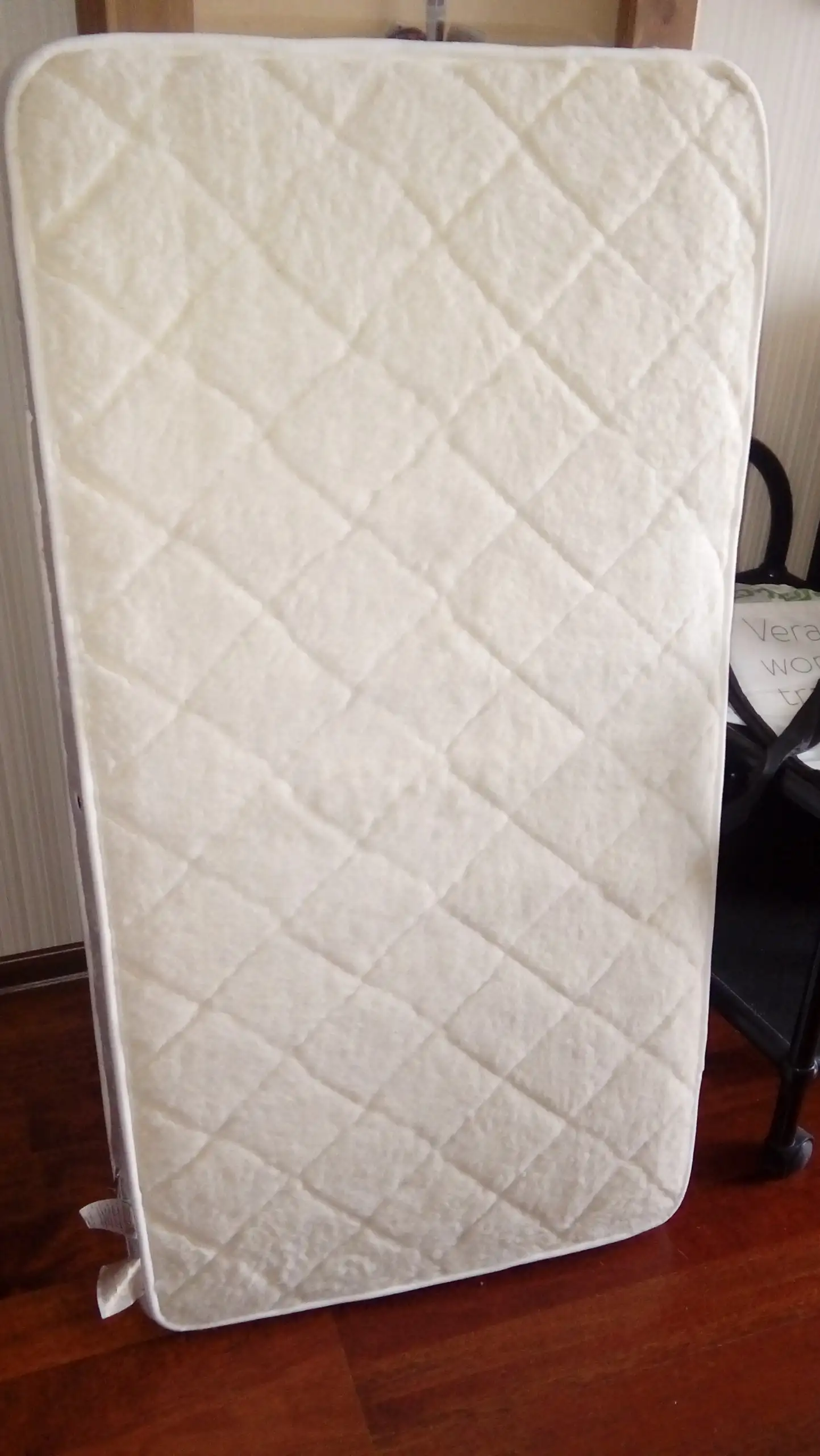 Детская кроватка с матрасом - Детская мебель (Товары для детей) в Красногорск