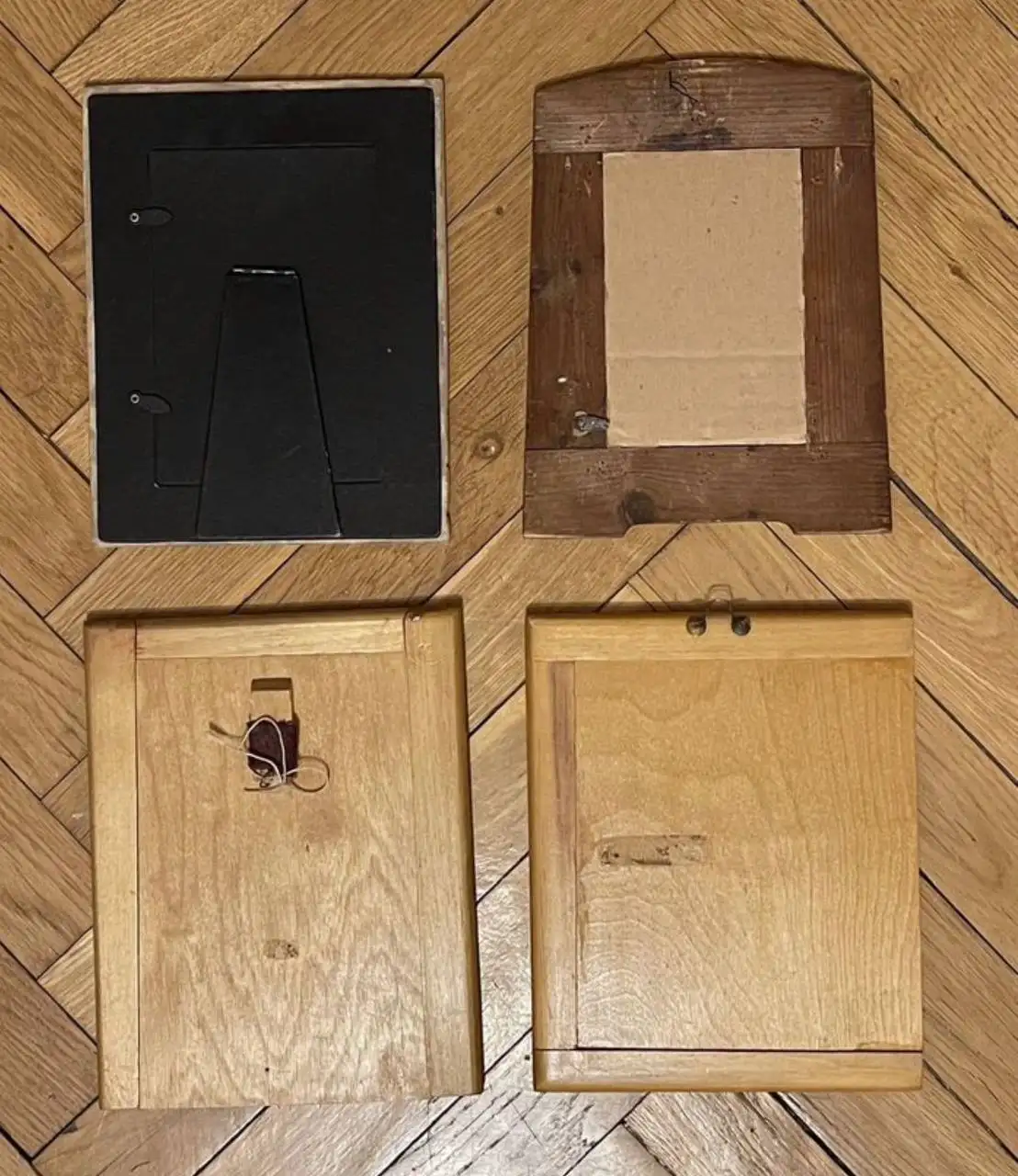 Рамки для фотографий из дерева и полимера - Рамки для фотографий (Барахолка) в Красногорск