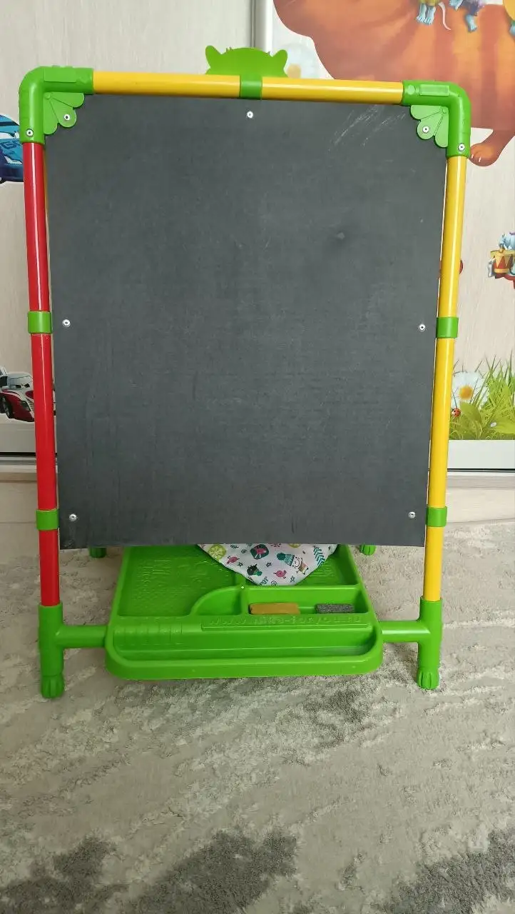 Детский двухсторонний мольберт с аксессуарами - Развивающие игрушки (Товары для детей) в Красногорск