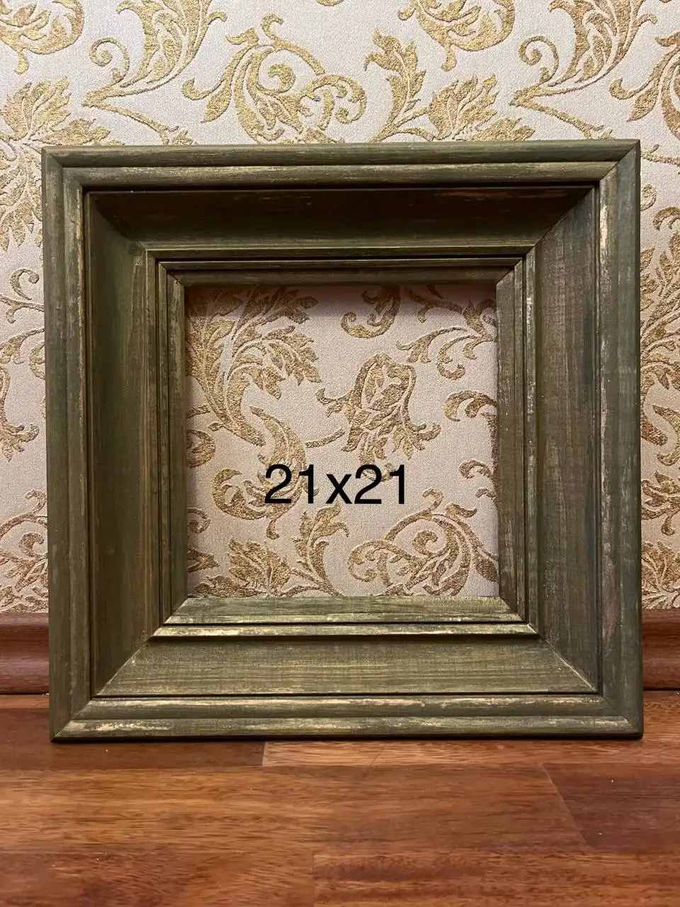 Разные товары: электроточилка, рамы, сумка, вольер, штаны - Барахолка в Красногорск