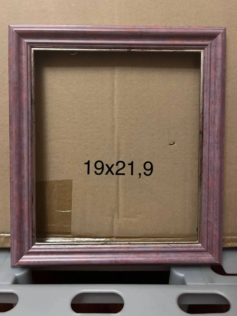 Разные товары: электроточилка, рамы, сумка, вольер, штаны - Барахолка в Красногорск