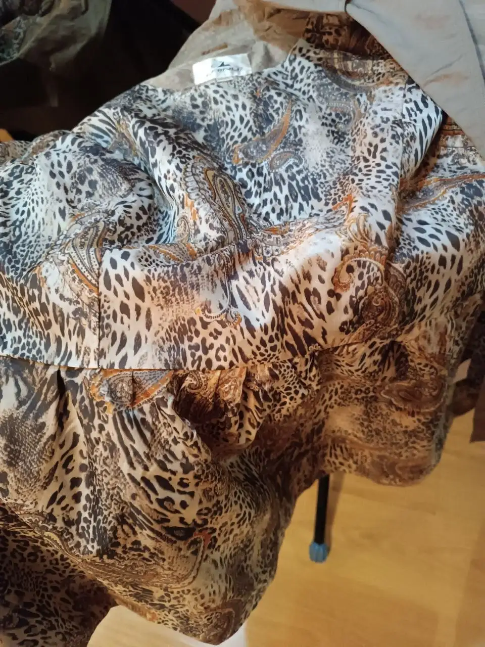 Плащ на подкладе темный беж 48-50 размер - Верхняя одежда (Одежда) в Красногорск