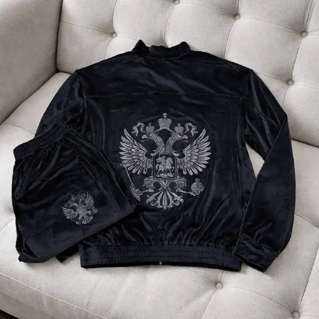 Спортивный костюм велюровый - частное объявление в Красногорск