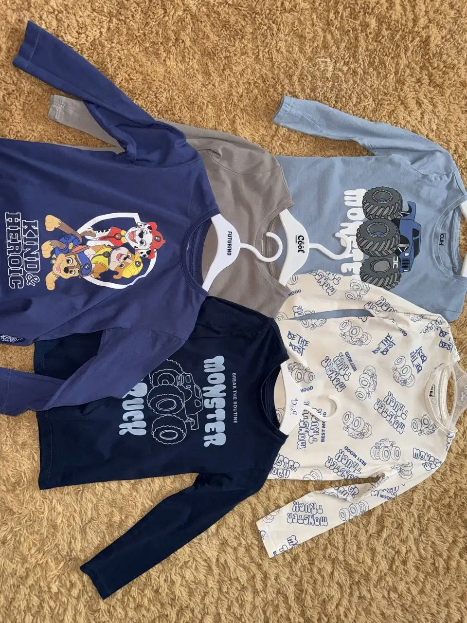 Детская одежда от Зара, Детский мир и Глория Джинс - Одежда (Товары для детей) в Красногорск