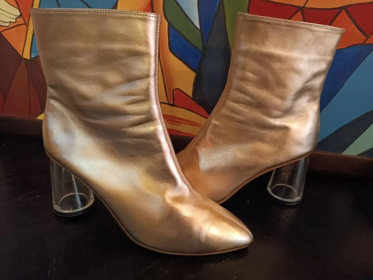 Эффектные ботильоны 38 размера - Обувь (Одежда) в Красногорск