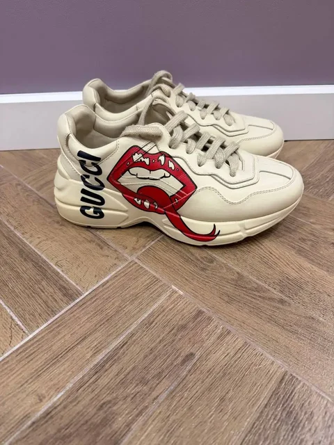 Кроссовки Gucci 39 размер - Одежда в Красногорск