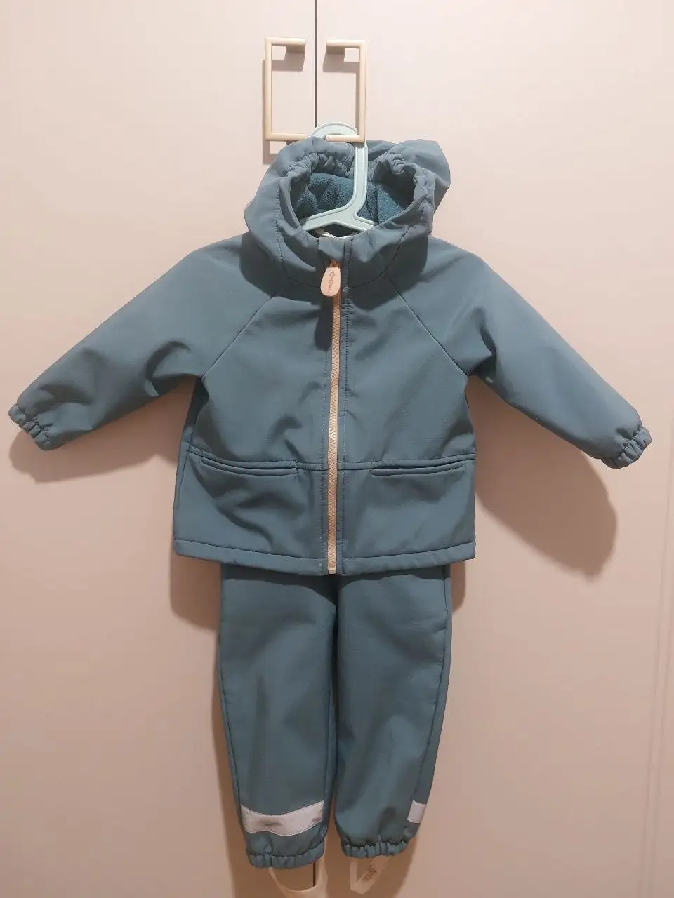 Демисезонный детский костюм из софтшелла - Детская одежда (Одежда) в Москва