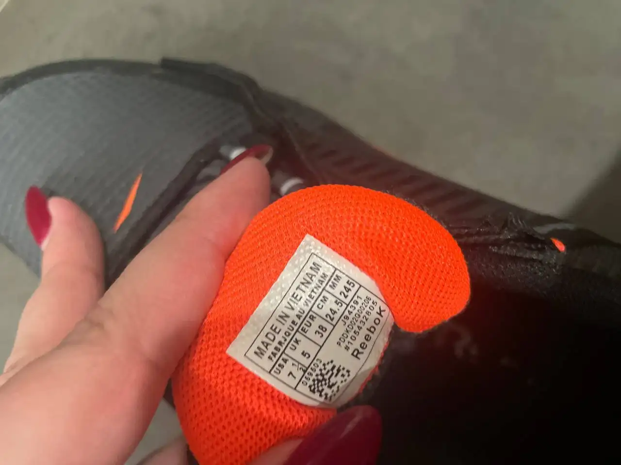 Новые женские кроссовки 38 размера - Обувь (Одежда) в Красногорск