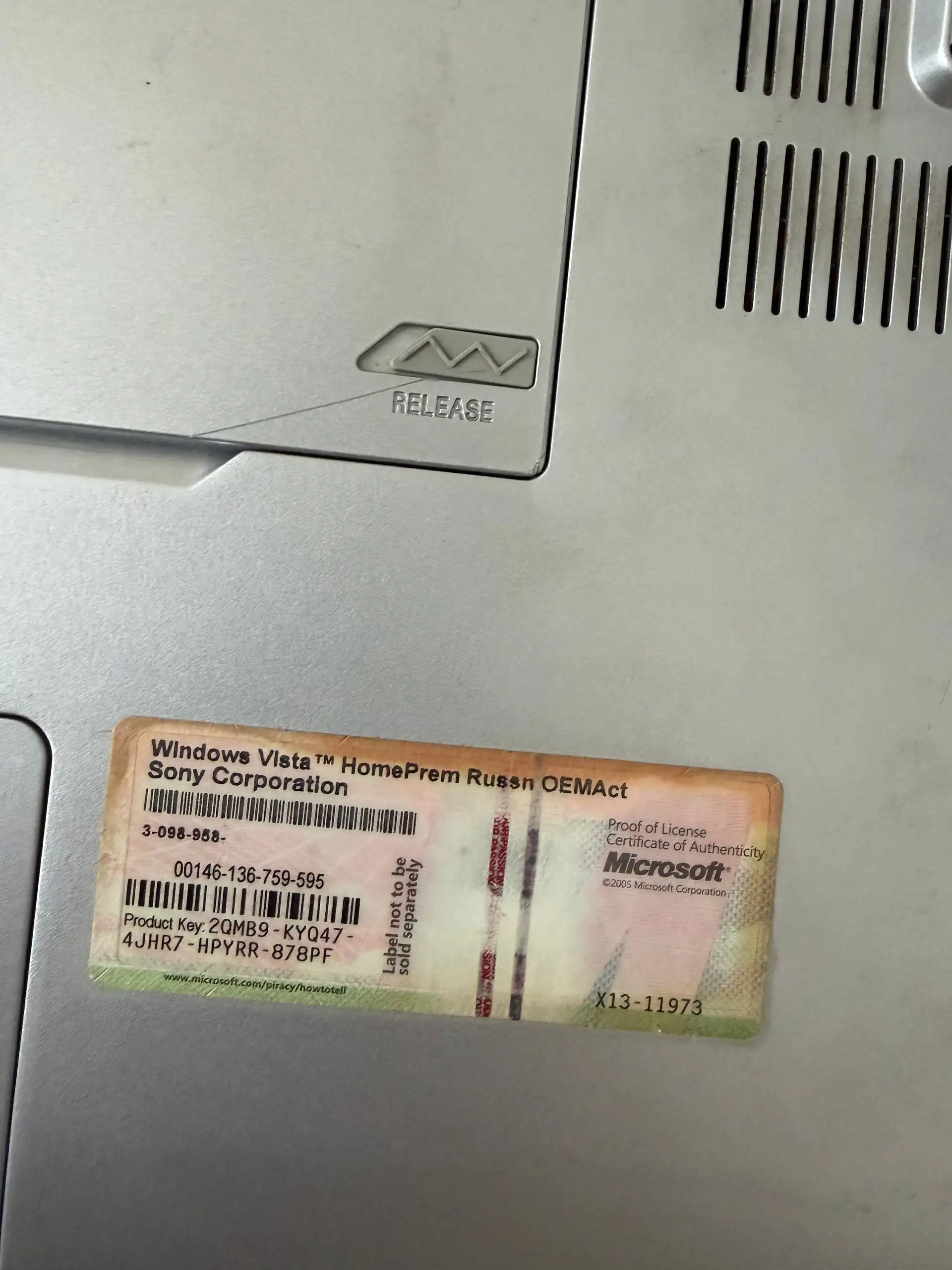 Продам на запчасти без зарядки - Электроника в Красногорск