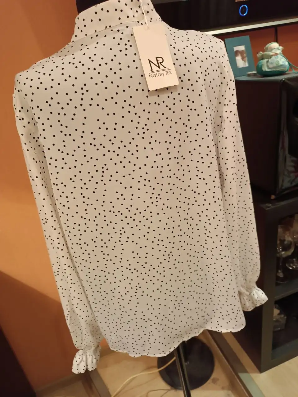 Блуза новая в горошек - Блузы (Одежда) в Красногорск