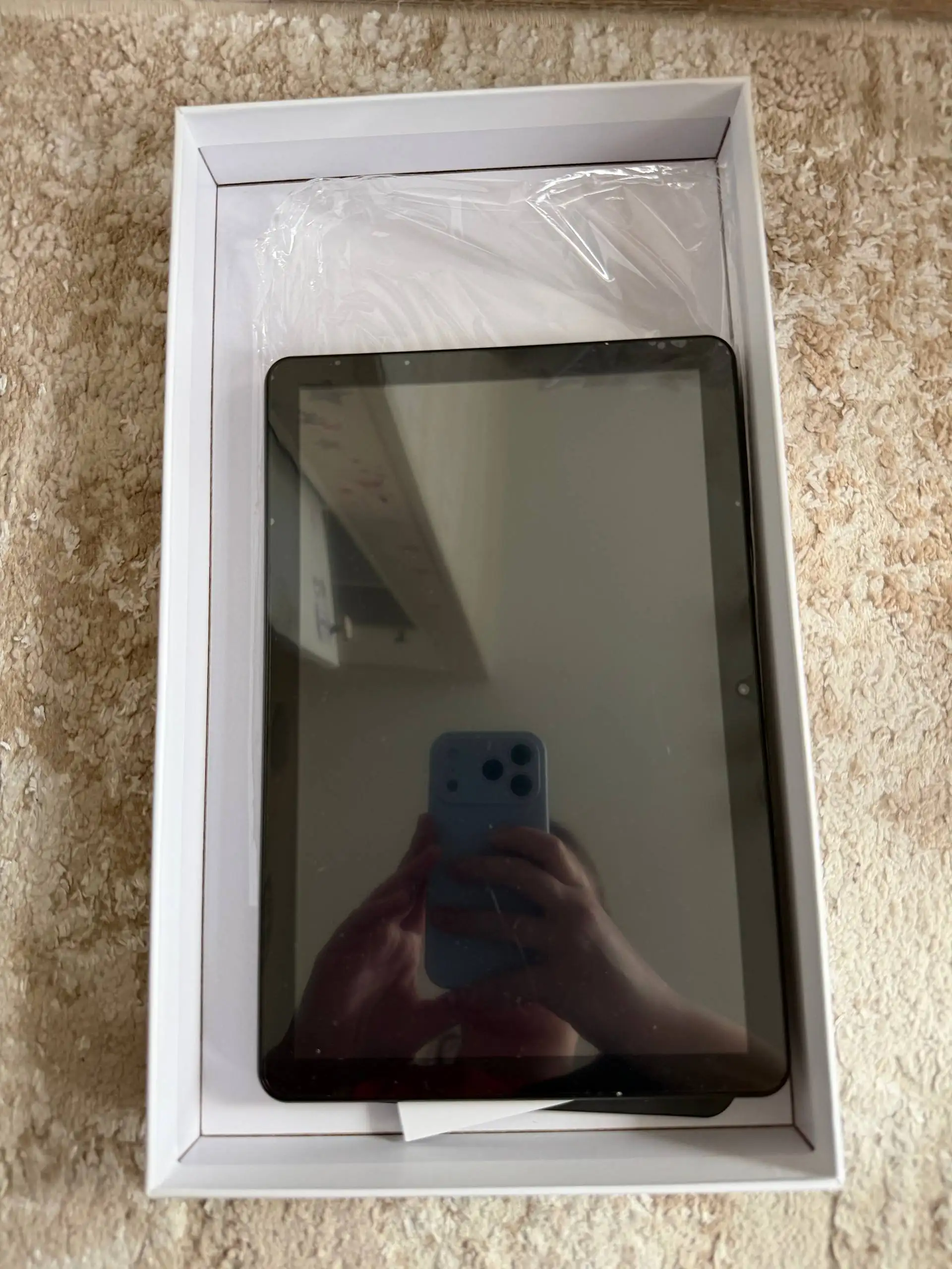 Продам новый планшет в заводской упаковке - Планшеты (Электроника) в Красногорск